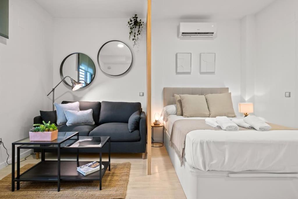 Estudio Nice Stay Dos Aceras Малага Экстерьер фото